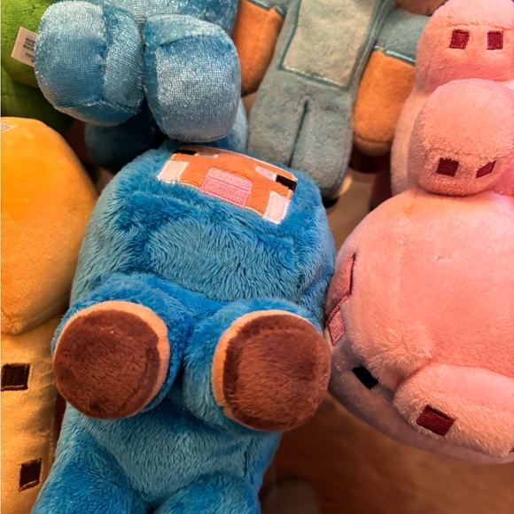 Minecraft Plushies - Picture 3 of 9